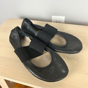 CAMPER Right Nina Black Leather Mary Jane Flat Size 6.5/37 Comfort Casual Ballet